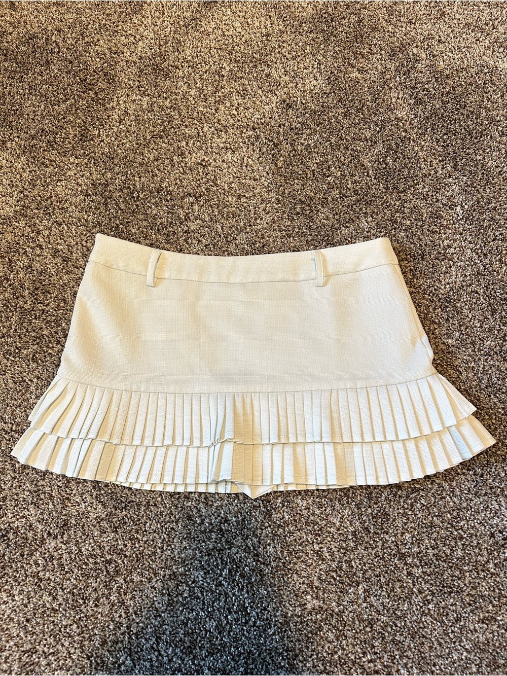 Pleated Hem Cream Women's Skort